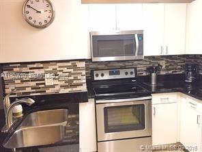 Building Photo - 185 SE 14th Terrace