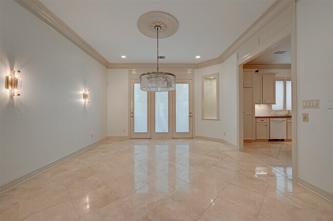 Building Photo - 109 Asbury St