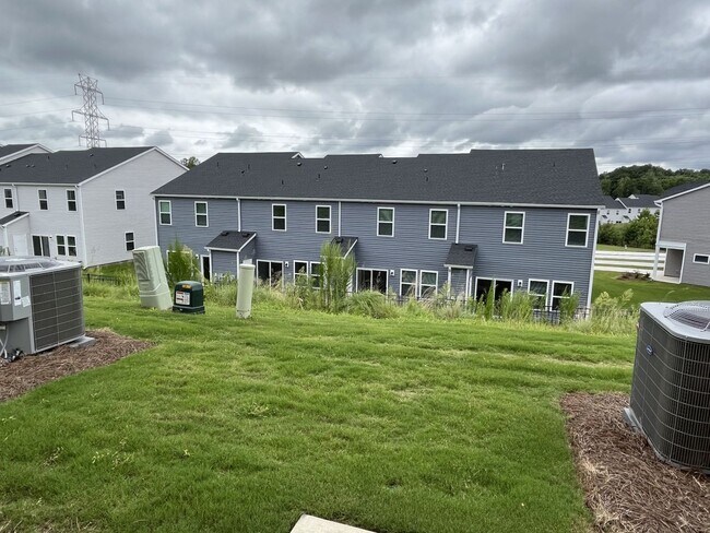 Building Photo - 3713 Backwater St