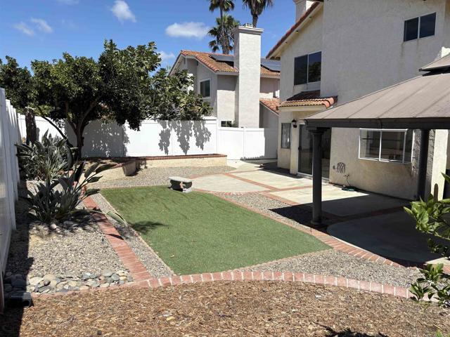 Building Photo - 735 Rivertree Dr