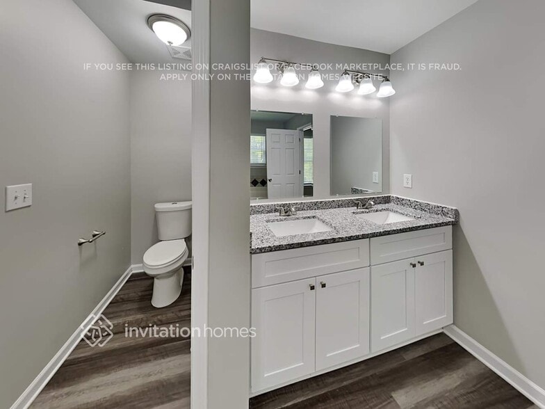 Building Photo - 3 Lost Tree Ct