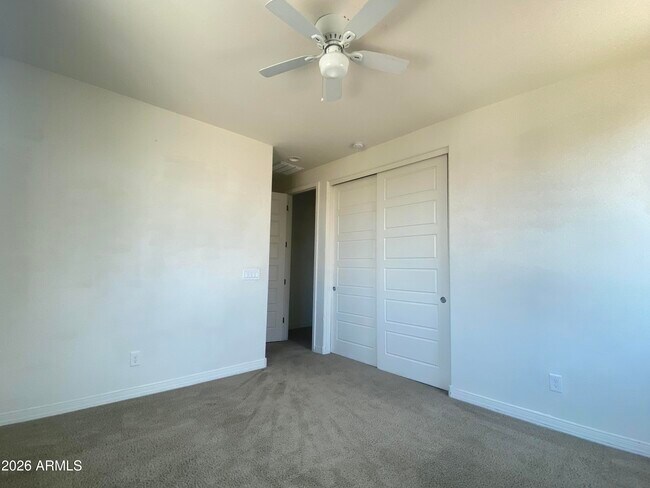 Building Photo - 22868 E Desert Hills Dr