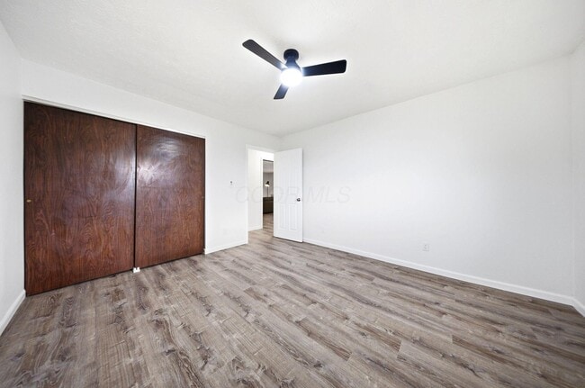 Building Photo - 103 Valleyview Dr