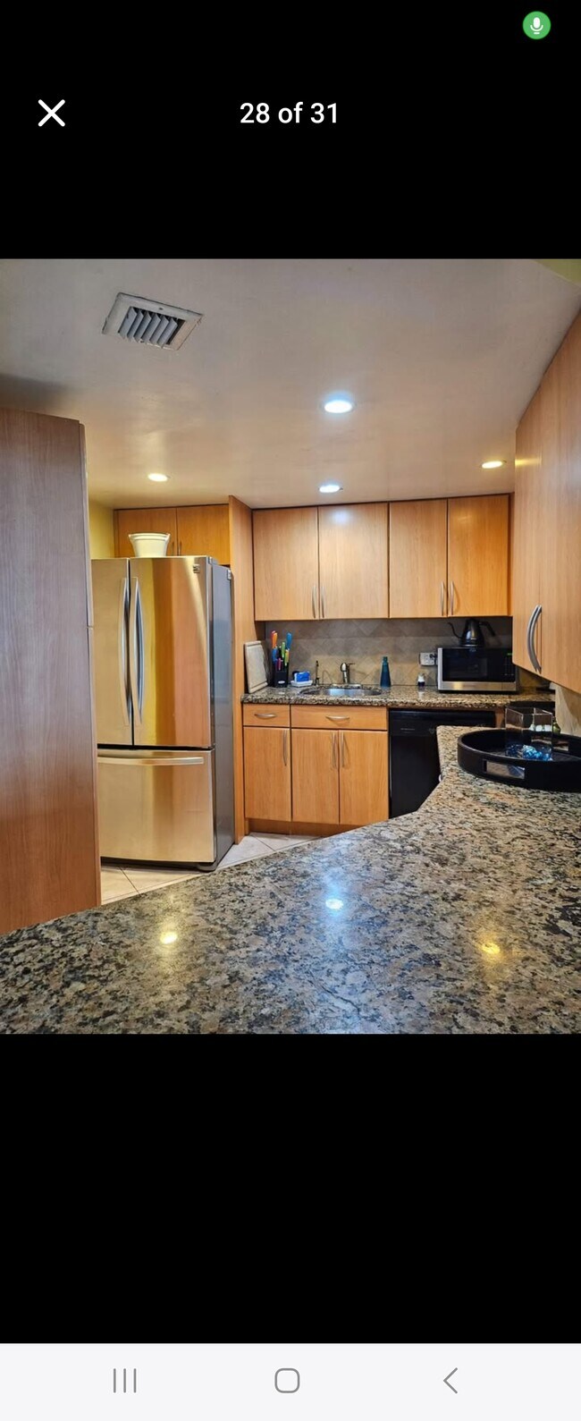Building Photo - 801 Brickell Bay Dr