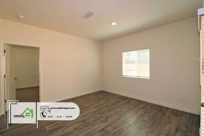 Building Photo - 3651 Ginny Ct