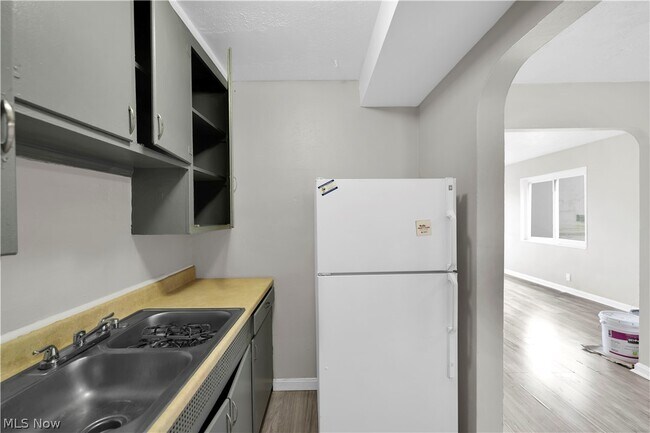 Building Photo - 5208 Lee Rd