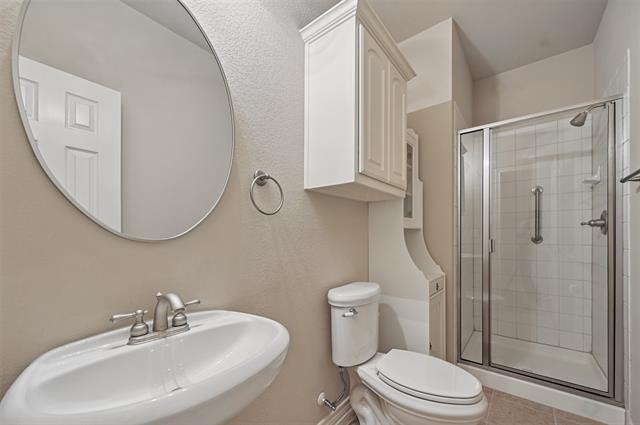 Building Photo - 2110 Pecan Ridge Dr