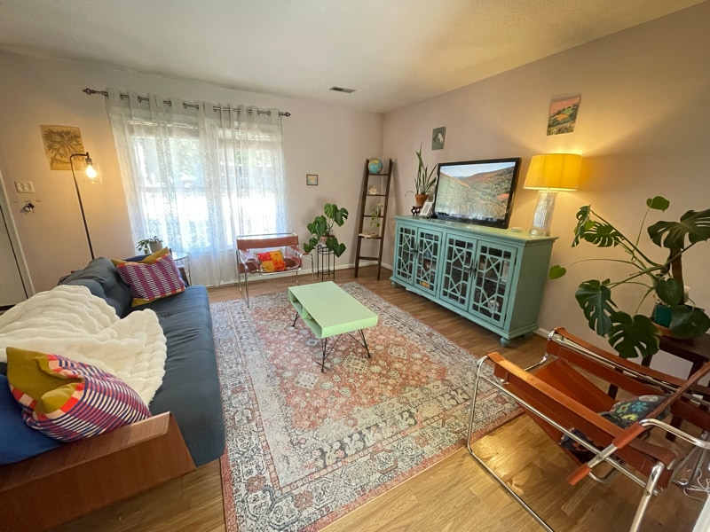 Building Photo - 3609 Pine Knoll Dr