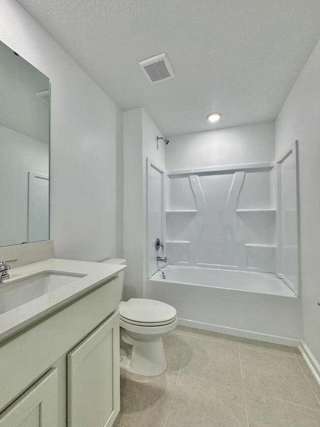 Building Photo - 3083 Totem Rd