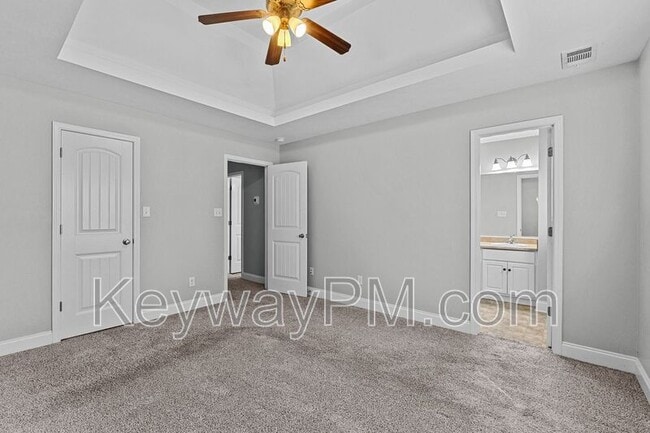 Building Photo - 1132 Sierra Ln