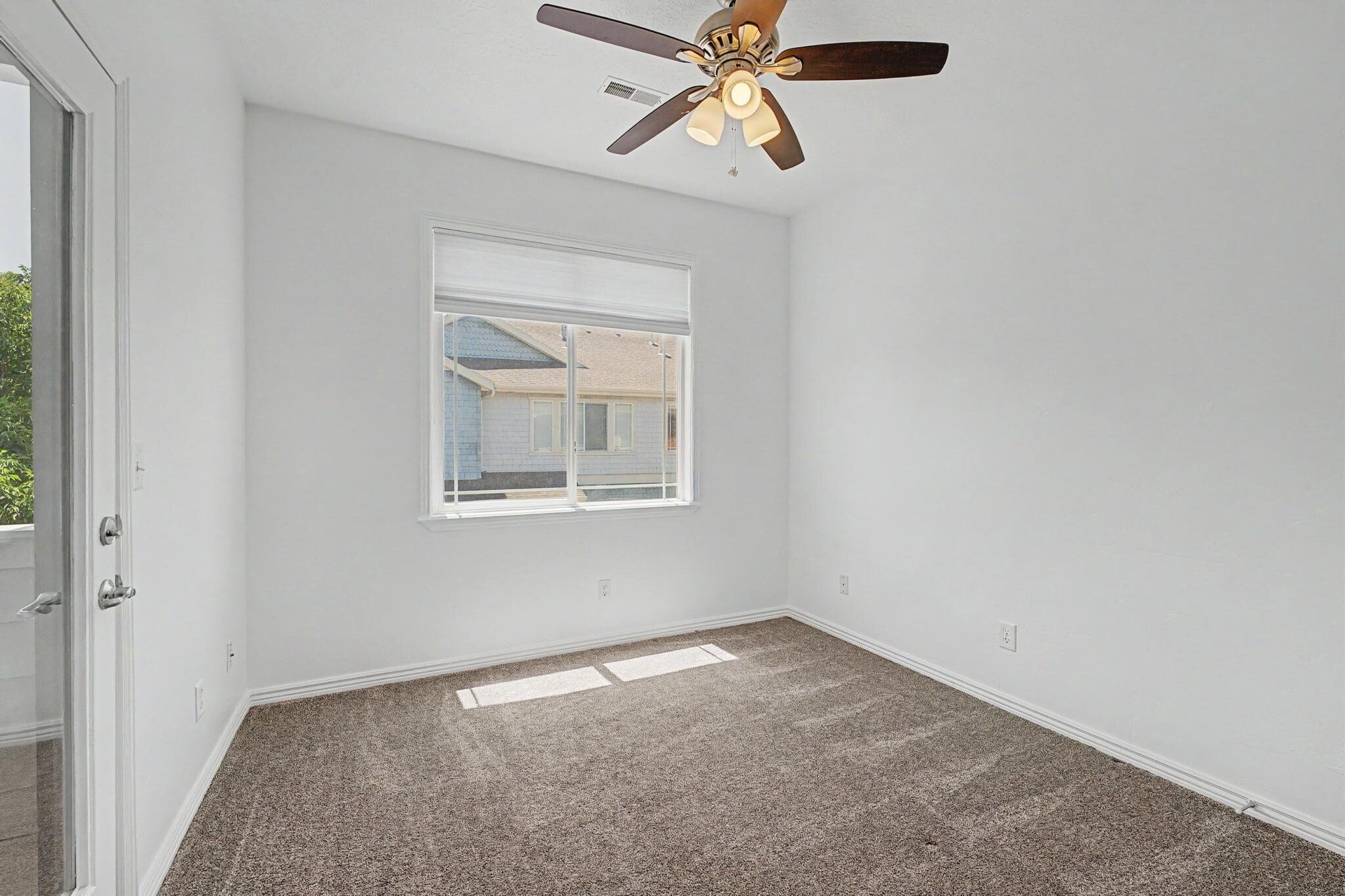 Building Photo - 1474 W 10 S