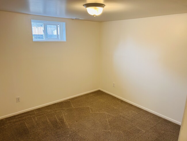 Basement bedroom #1 - 3676 S Hillside Ln