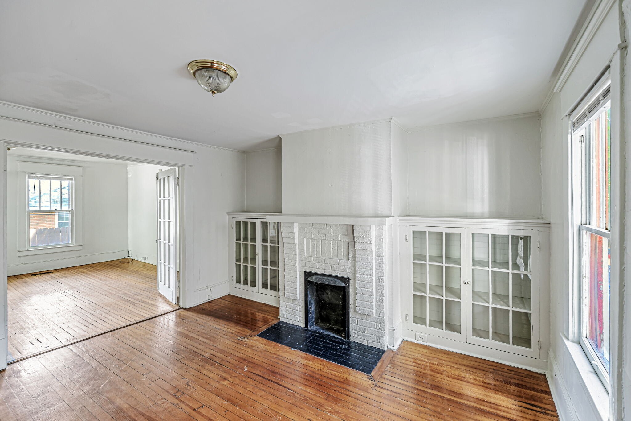 Building Photo - 1112 N Duke St