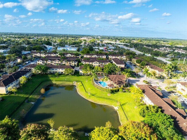 Building Photo - 6051 SW 19th Pl