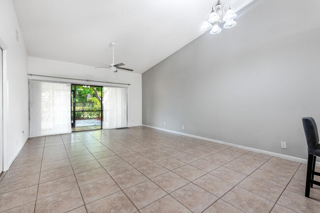 Building Photo - 1013 NW 53rd St
