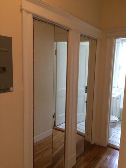 Building Photo - 1625 Commonwealth Ave