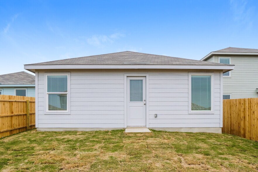 Building Photo - 11524 Chestnut Barr Dr