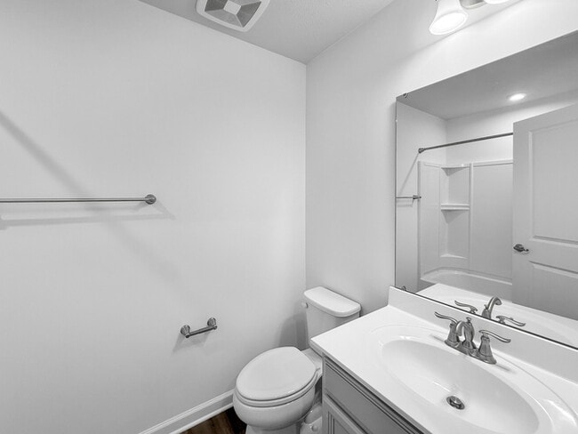 Building Photo - Pet-Friendly 3 Bedroom, 2.5 Bath Home for ...
