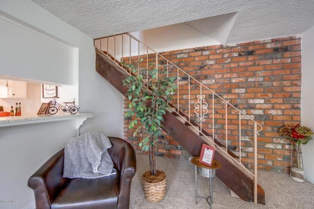 Building Photo - 2646 Tiller Ave