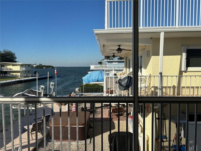 Building Photo - 235 Anne Bonny Dr