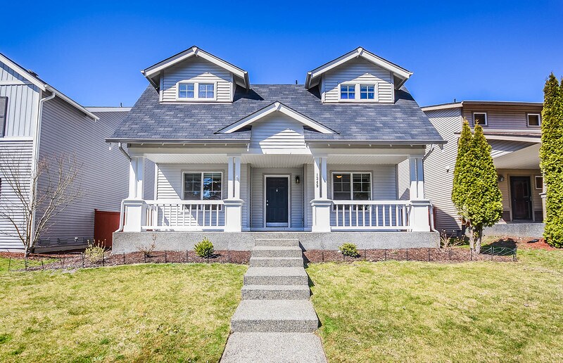 Primary Photo - 1349 Burnside Pl