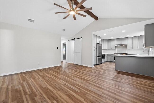 Building Photo - 1920 Ripple Creek Dr