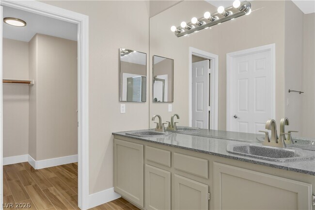 Building Photo - 1426 Bugle Boy Dr