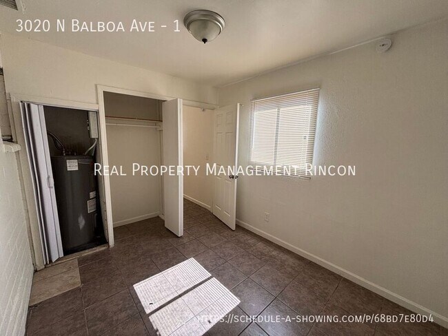Building Photo - 3020 N Balboa Ave