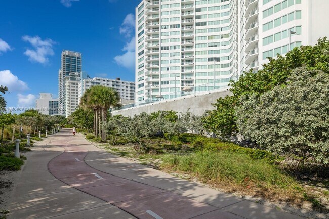 Building Photo - 7135 Collins Ave