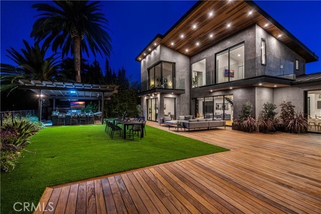 Building Photo - 18296 Karen Dr