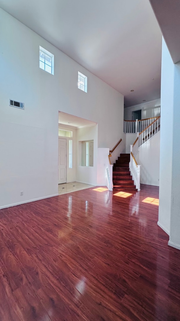 Building Photo - Spacious 4-Bedroom Home With 3-Car Garage ...