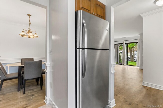 Building Photo - 21 Scenic Vw