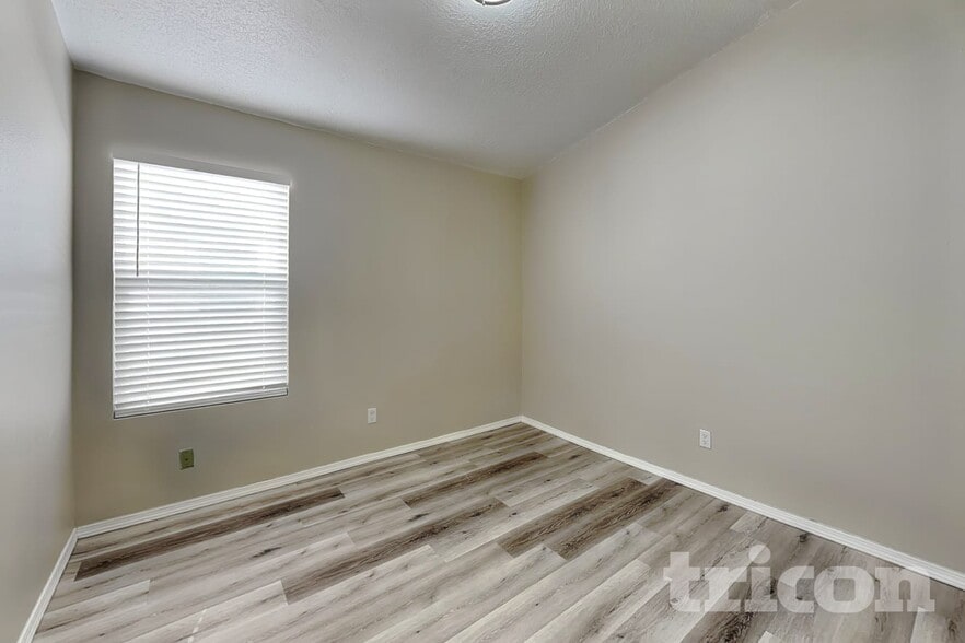 Building Photo - 6709 La Rocca Rd NW