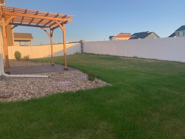 Building Photo - 1040 Mount Oxford Ave