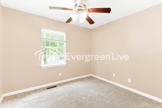 Building Photo - 1737 Molly Dr