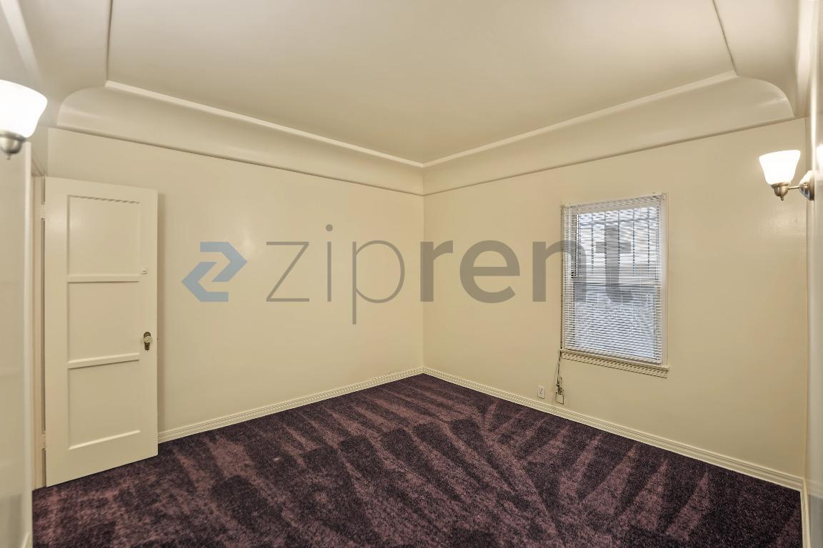 Building Photo - Unit 4268