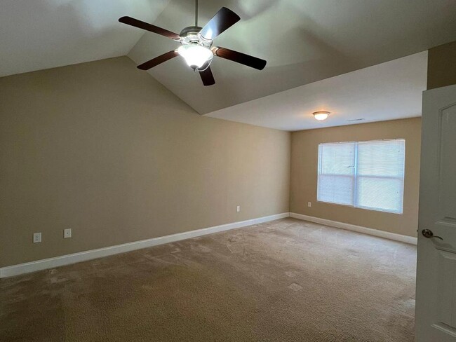 Building Photo - 308 Marquis Ct