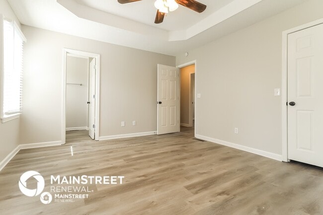 Building Photo - 15 Westminster Dr