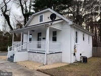 Building Photo - 12 Johnson Ave