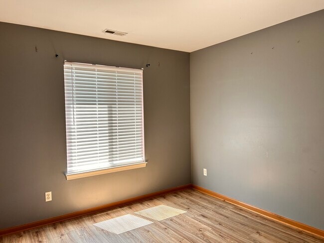 Building Photo - 1769 Rebecca Dr