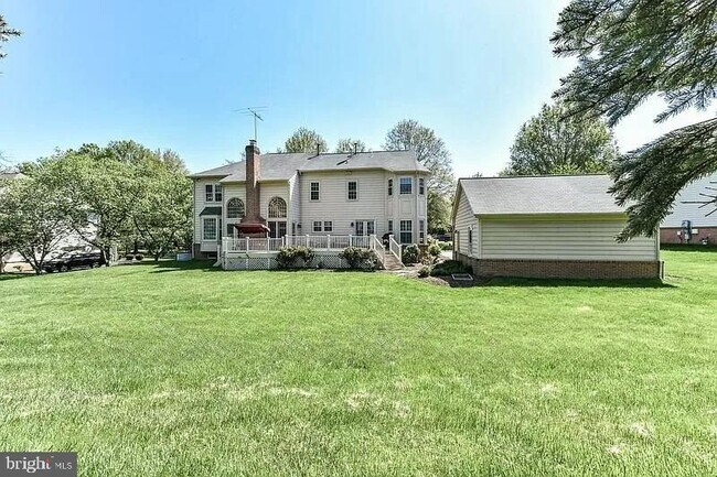 Building Photo - 1088 Safa St