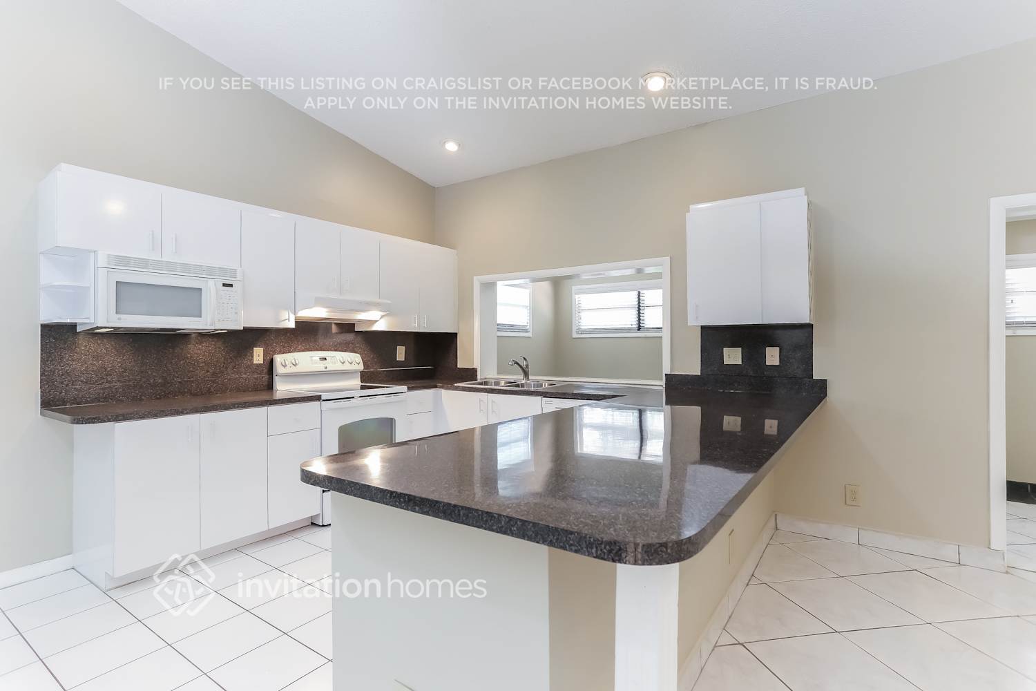 Building Photo - 9575 NW 25th Ct
