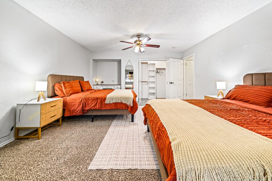 Building Photo - 7224 Fuller Cir