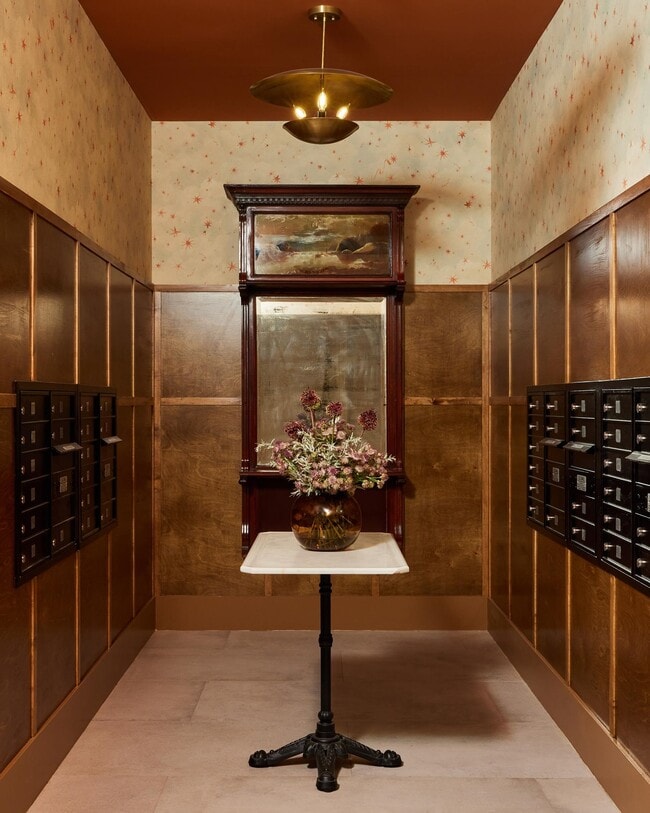 Building Photo - 857 Bergen Ave