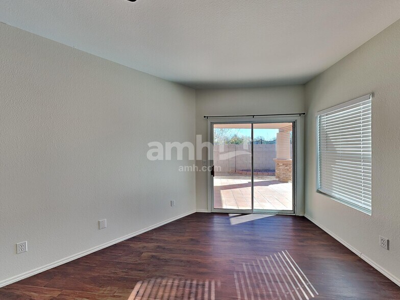 Building Photo - 388 E Atlas Cedar Pl