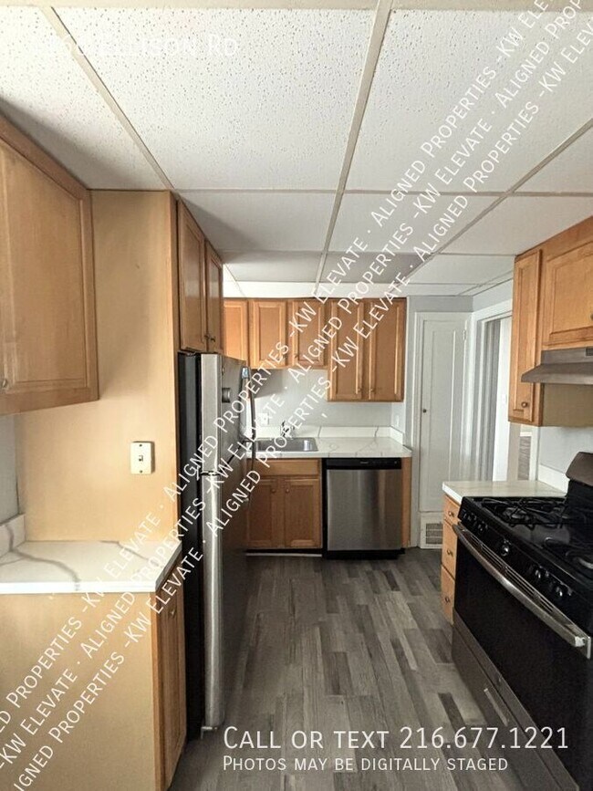 Building Photo - 4166 Ellison Rd