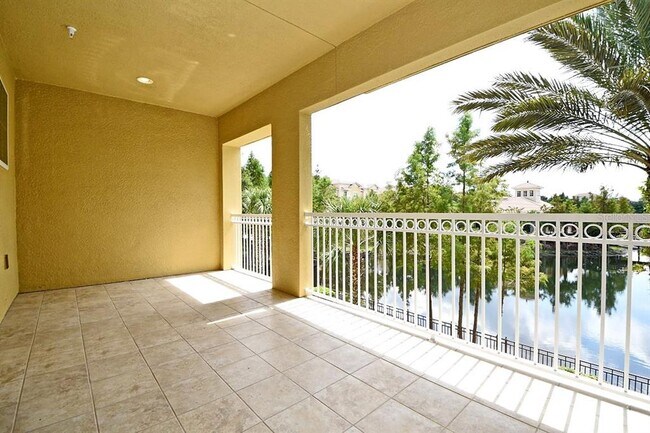 Building Photo - 1520 Lake George Dr