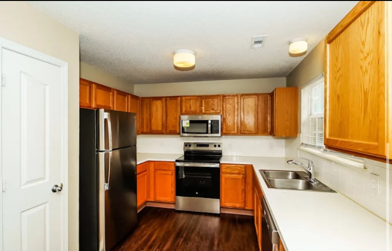 Building Photo - 11930 Brownestone View Dr