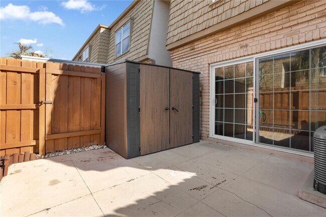 Building Photo - 200 St Andrews Blvd