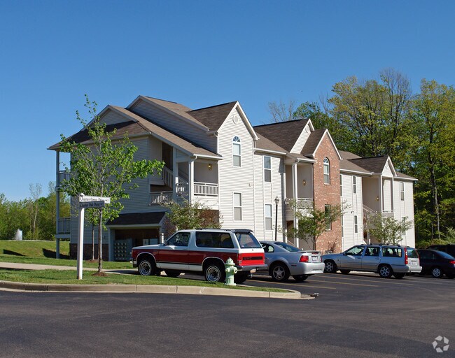 Building Photo - Charter Woods Apartments